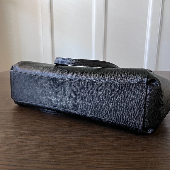 Coach Carryall Mini Brooke Light Goldlack Leather Shoulder Bag - Picture 14 of 16